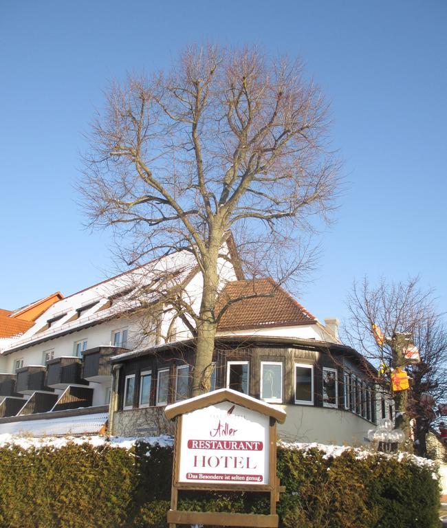 Adler Golf-& Tagungshotel Harth-Poellnitz Eksteriør bilde